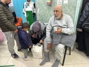 img_20240203_232110_404246669551517543686-300x225 A number of Palestinians received medical treatment at Anjjar hospital after they were released by the Israeli occupation forces in Rafah city.