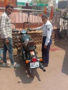 image_editor_output_image-554884833-17116157926493530989587245545734-225x300 फर्राटेदार वाहन चलाने वाले चालक हो जाए सावधान, मॉडिफाई साइलेंसर लगे पाए जाने पर होगी दंडात्मक कार्रवाई, 5000/- का कटा चालान, क्लिक कर पढ़े पूरी खबर