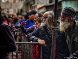 img_20240319_171953_1902048114256956696508-300x225 Children, women and elderly people are seen waiting their turn to get food that was distributed by a charity organization amidst the ongoing Israeli aggression against Gaza.